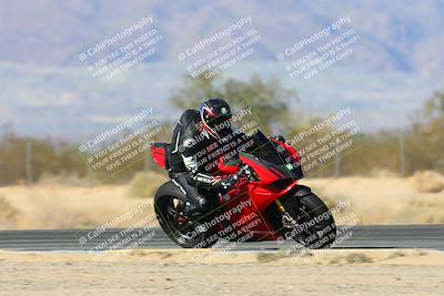 media/Jan-13-2025-Ducati Revs (Mon) [[8d64cb47d9]]/4-C Group/Session 3 (Turn 7 Inside)/